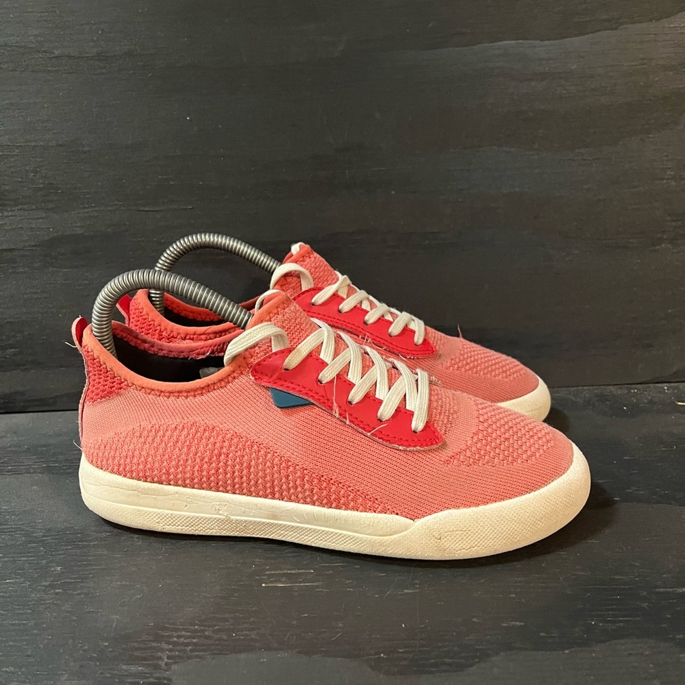 Vessi Weekend 1.5 Sneaker Red White Women’s Size 6 Lightweight No Insoles